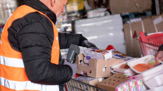 En 2024, 635 agriculteurs ont réalisé des dons volontaires aux Banques alimentaires. En 2024, 635 agriculteurs ont réalisé des dons volontaires aux Banques alimentaires.