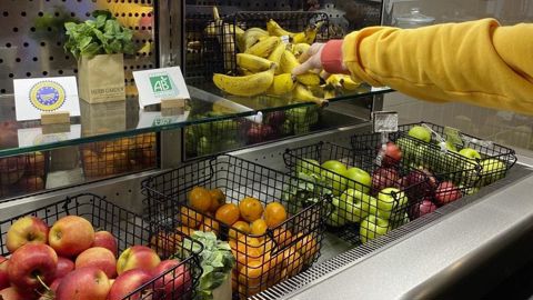 41 % des cantines ont rendu public leurs taux de produits durables et de qualité. 41 % des cantines ont rendu public leurs taux de produits durables et de qualité.