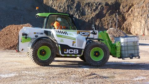 Des matériels JCB équipés de moteurs à hydrogène sont actuellement essayés en conditions réelles de chantier.