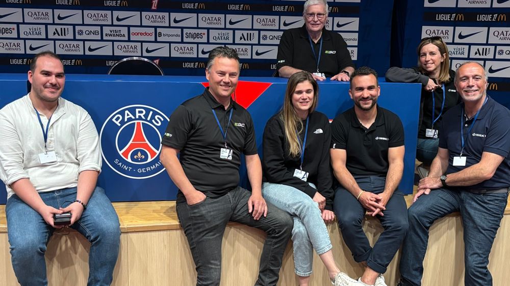 L'équipe d'Ego-Iseki France, ici présente dans la salle de presse du Parc des Princes.