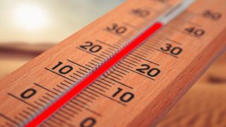 Le 30 juin 2025 a battu le record de la température moyenne la plus élevée pour le mois de juin en Europe occidentale, avec 24,9°C. Le 30 juin 2025 a battu le record de la température moyenne la plus élevée pour le mois de juin en Europe occidentale, avec 24,9°C.