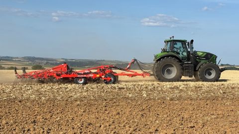 Kuhn Highlander