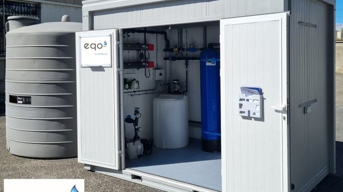 Eqo, désormais dans le giron du groupe Advitam, commercialise notamment l'Eqo Modul, une station de traitement de l'eau, qui vient agir sur le pH, la conductivité et la température.