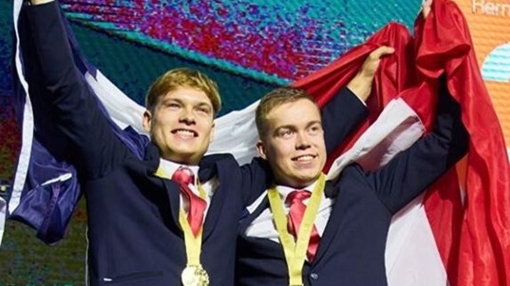Benjamin Bourreau (à gauche) et Quentin Gaboriau (à droite), ont dignement représenté la France en remportant la médaille d’or durant la finale européenne des EuroSkills à Herning 2025.