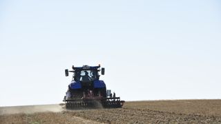 Le Copa Cogeca estime que la proposition de la Commission européenne pour la prochaine Pac ne garantit ni la sécurité alimentaire, ni « la sécurité d’approvisionnement, ni aux agriculteurs d’avoir assez de revenu ». Le Copa Cogeca estime que la proposition de la Commission européenne pour la prochaine Pac ne garantit ni la sécurité alimentaire, ni « la sécurité d’approvisionnement, ni aux agriculteurs d’avoir assez de revenu ».