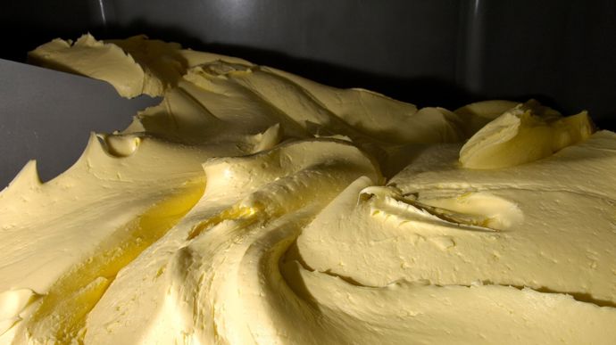 En 2023, la collecte française de matières grasses laitières atteignait 23,4 milliards de tonnes équivalent lait, en-dessous de la consommation