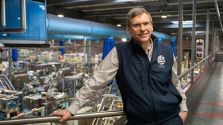 Emmanuel Vasseneix est le PDG du groupe LSDH. Emmanuel Vasseneix est le PDG du groupe LSDH.