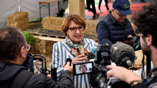 C’est la troisième fois qu'Annie Genevard survit à un remaniement ministériel, depuis sa nomination il y a un peu plus d’un an, le 21 septembre 2024.