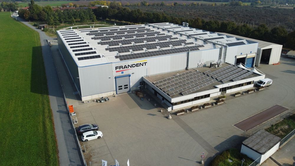 L'usine Frandent a récemment été agrandie.