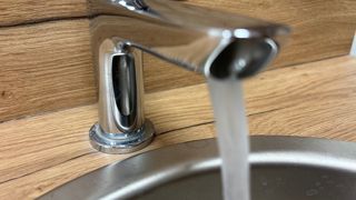 Générations Futures a précisé que les données sont issues du contrôle sanitaire effectué par les agences régionales de santé pour chaque unité de distribution d’eau potable. Générations Futures a précisé que les données sont issues du contrôle sanitaire effectué par les agences régionales de santé pour chaque unité de distribution d’eau potable.
