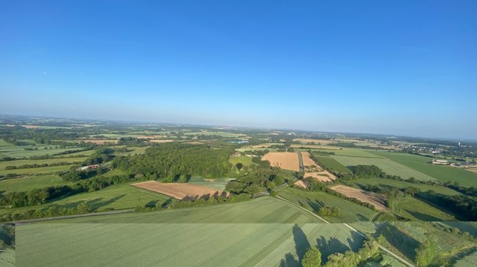 Depuis le 1er janvier 2025, les propriétaires de terres agricoles bénéficient d’une exonération de 30 %.