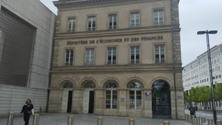 Bercy et le ministère de la Transition écologique ont évalué les dépenses favorables à l'environnement du budget initial de la France pour 2026. Bercy et le ministère de la Transition écologique ont évalué les dépenses favorables à l'environnement du budget initial de la France pour 2026.