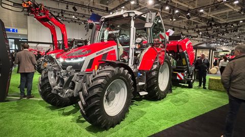 Massey Ferguson MF5S Dyna VT