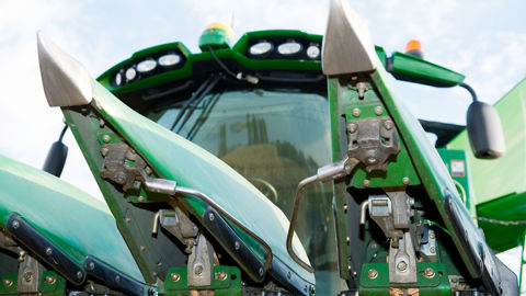 Le durcissement des droits de douane pèse sur les marges de John Deere.