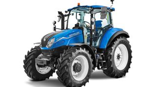 Le T5 New Holland de 100 à 120 ch peut désormais recevoir la boîte semi-powershift à huit rapports.