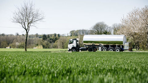 La matière grasse laitière va être revalorisée pour France MilkBoard, pour une baisse minime de la matière protéique.