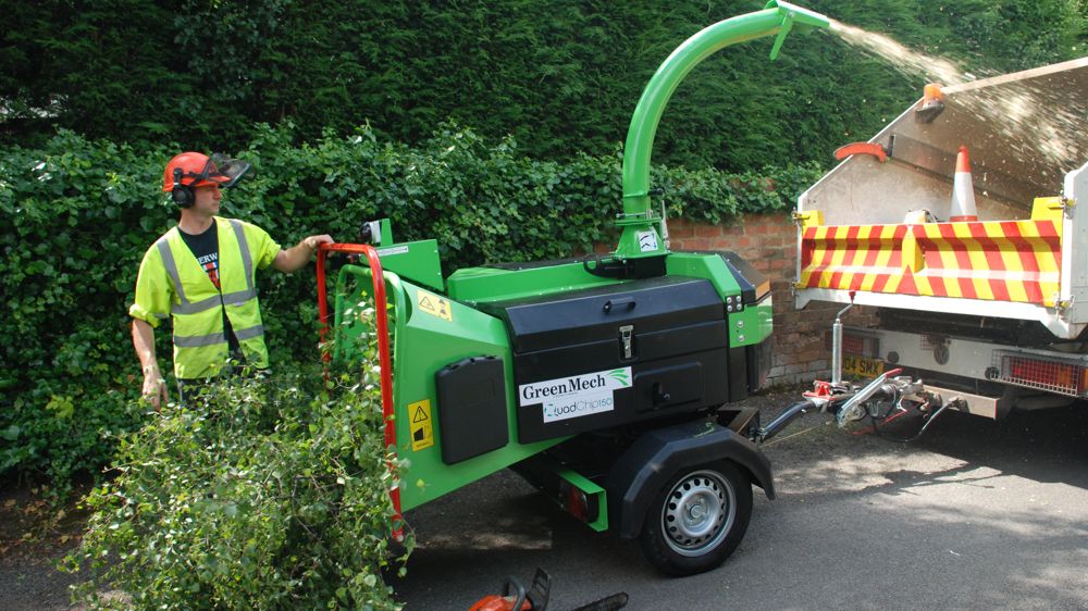 Chantier avec un broyeur de la marque GreenMech.
