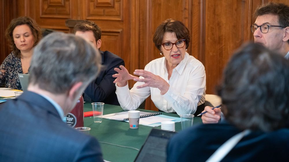 La ministre de l'agriculture a annoncé l'intensification de la recherche sur la DNC.