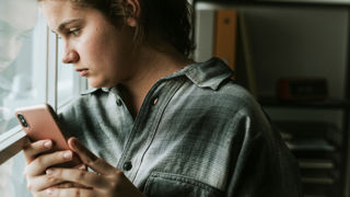 36 % des jeunes ruraux disent se sentir parfois seuls.