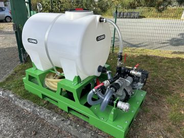 Une grande cuve de 800 L. (&copy;Cornu) 