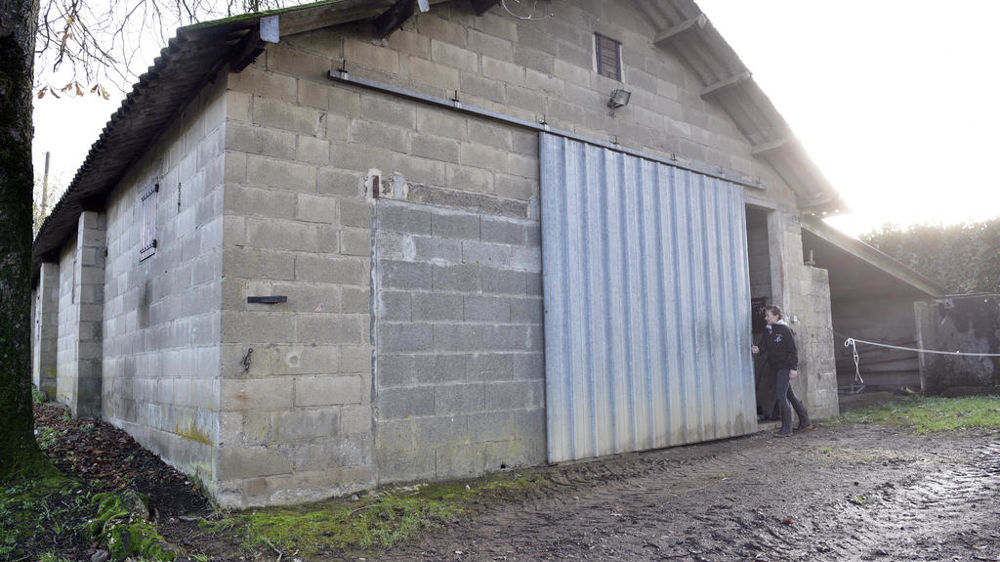 Pour vendre le hangar, Charles-Alexandre, notaire, conseille de signer une promesse synallagmatique de vente. (Photo d'illustration).