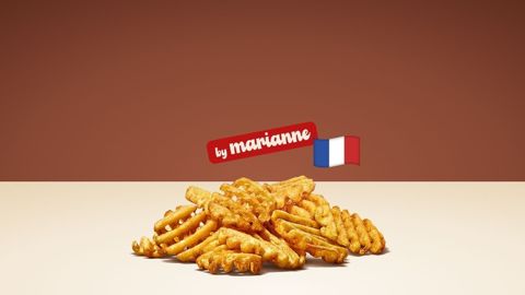 La Gaufrette fries de Marianne est commercialisée en exclusivité chez Burger King France, à compter du 17 février 2026.