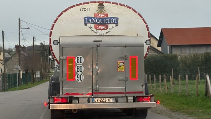 En 2025, le groupe Lactalis a collecté 4,85 milliards de litres, soit 2 % de moins que 2024.