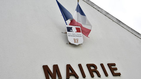 Les maires qui seront élus en mars 2026 seront en première ligne notamment dans la lutte contre l'artificialisation des sols