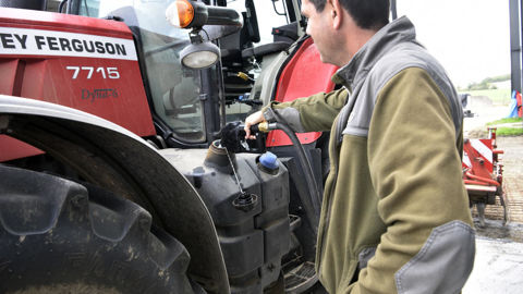 Depuis le début du conflit au Moyen-Orient, le prix du gazole non routier (GNR), est passé de 1,28 euro par litre à 1,71 euro.