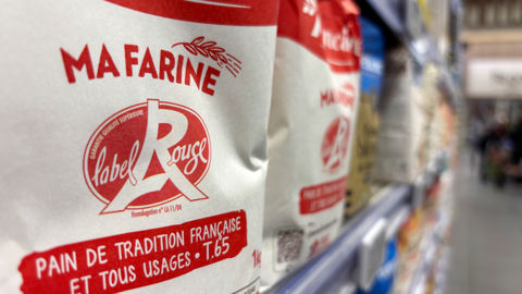 Le Label Rouge, créé en 1965, comme d'autres signes officiels de qualité et d’origine (Siqo) constituerait un atout majeur de la souveraineté alimentaire du pays.