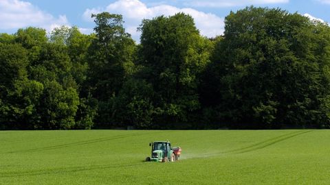 L'éditeur Abelio regroupe 10 000 agriculteurs utilisateurs français de son outil de pilotage de la fertilisation azotée, représentant une surface de 250 000 ha.