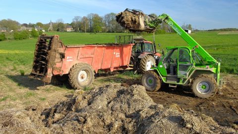 Mathieu Lancry, trésorier de la Maison de la Bio, appelle à davantage de soutien des pouvoirs publics en faveur de l'agriculture biologique.