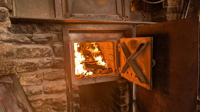 Panification : comment apprivoiser la cuisson au four à bois ? - Technique