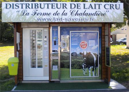 fontaine à lait cru distributeur de lait.