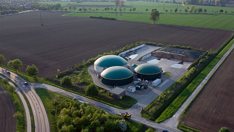 Le 1er janvier 2027, le dispositif d'achat du biogaz à prix réglementé prendra fin. Les porteurs de nouveaux projets de méthanisation agricole sont dans le flou vis-à-vis de la rentabilité de l'investissement.