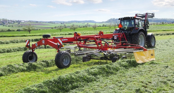 andaineur latéral Fella à deux toupies TS 7850