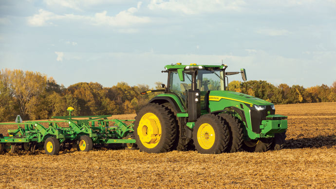  - Janvier. John Deere a profité du salon high-tech CES pour dévoiler son tracteur 8R robotisé, qui sera commercialisé dès cette année.