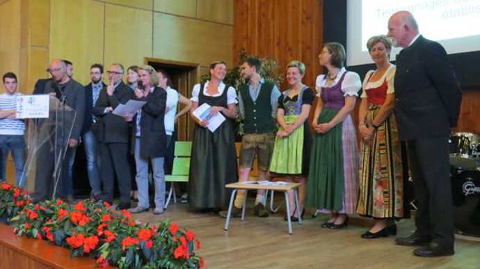 ©Odile Maillard Témoignage de la délégation bavaroise, dont Yohanna Malzer; apprentie horticultrice et Michel Neumeier, apprenti paysagiste. 