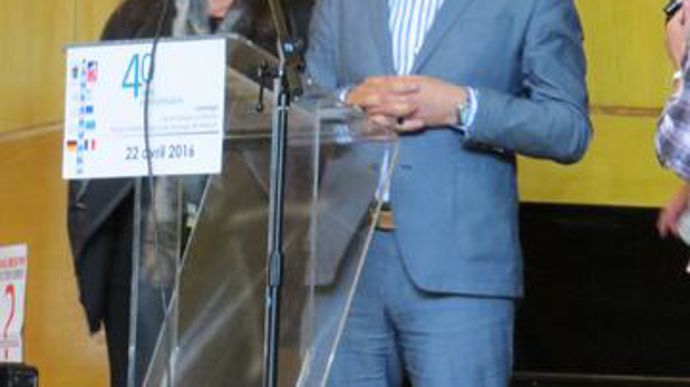 ©Odile Maillard A droite, Michel Moreau témoigne pour la délégation Québécoise du lycée horticole de Laval. 