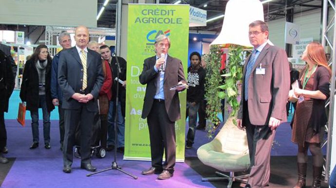 19. Remise officielle du prix « coup de coeur des visiteurs » sur le salon du végétal 2011 à Angers.