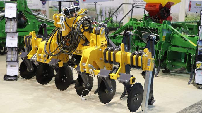  - Stecomat, importateur pour la France de Treffler ou encore Farmdroïd, devient également importateur exclusif de Grange dans tout l’Hexagone. Cette marque britannique est spécialisée dans les décompacteurs, et notamment des solutions combinables à des semoirs portés ou trainés.