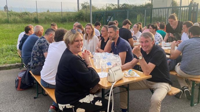Hennie Kuiper est venu avec sa femme Marianne, ravie d'être là également.