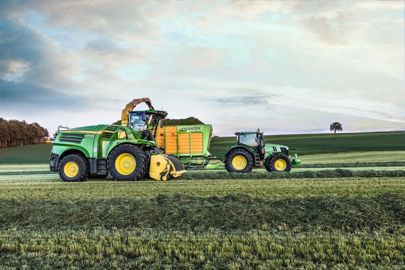 Ensileuses JOHN DEERE 8500