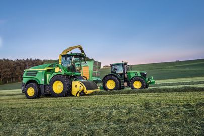 Ensileuses JOHN DEERE 8600