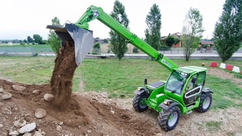 Chariots télescopiques MERLO TF42.7-140 cvt