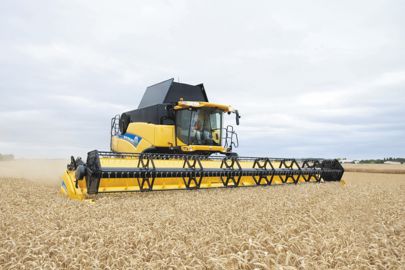 Moissonneuses-batteuses NEW HOLLAND CR 9.90 Révélation