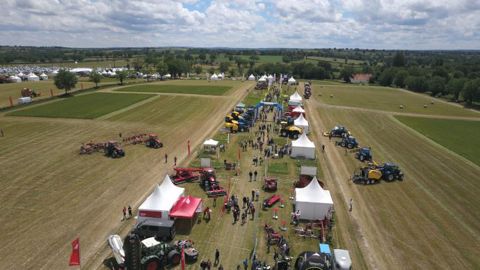 Le Salon de l'herbe 2020 est annulé en raison de la crise de Covid-19. Le Salon de l'herbe 2020 est annulé en raison de la crise de Covid-19.